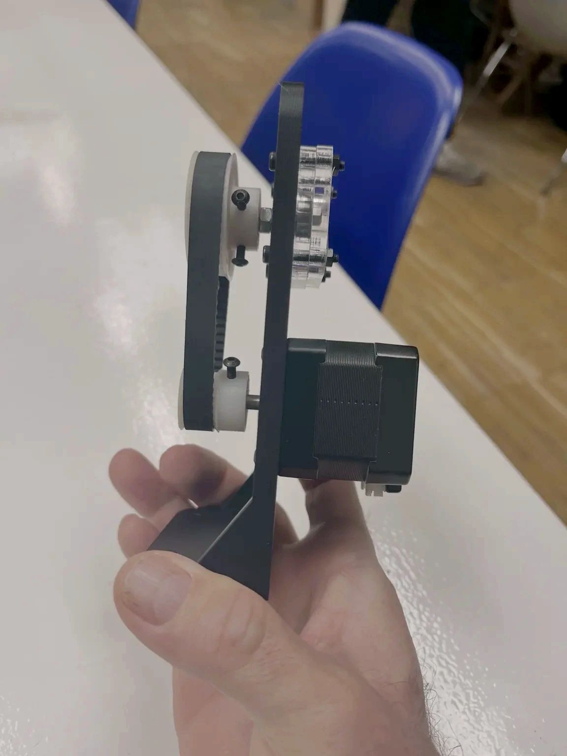 Axle transmission assembly